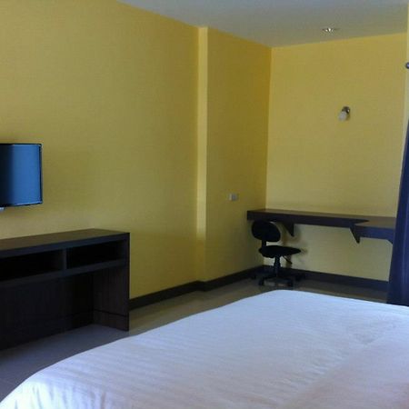The Mondrian Khon Kaen Apartment Εξωτερικό φωτογραφία